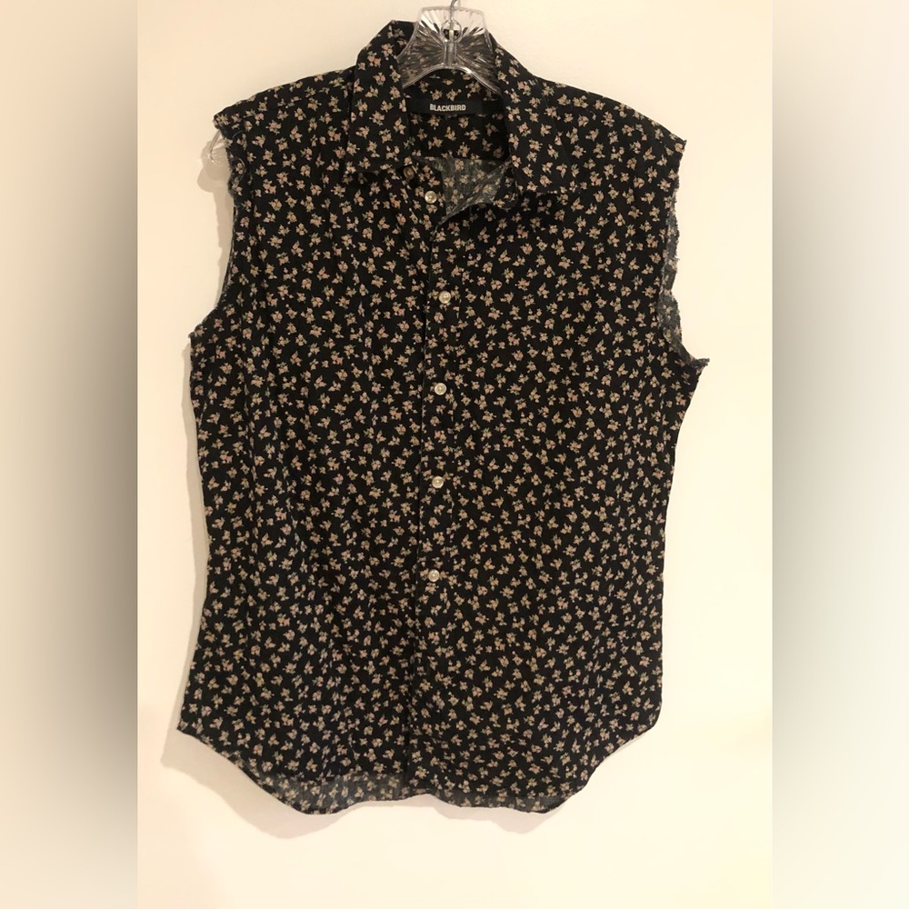 Blackbird sleeveless button down floral shirt